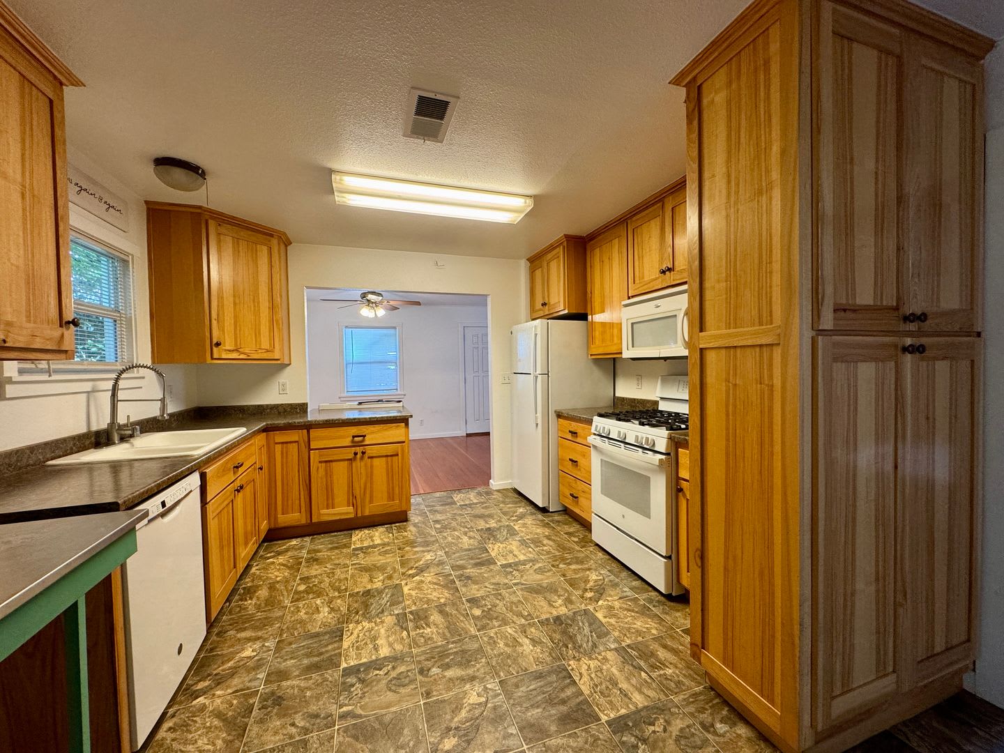 344 Loleta Drive – photo 5
