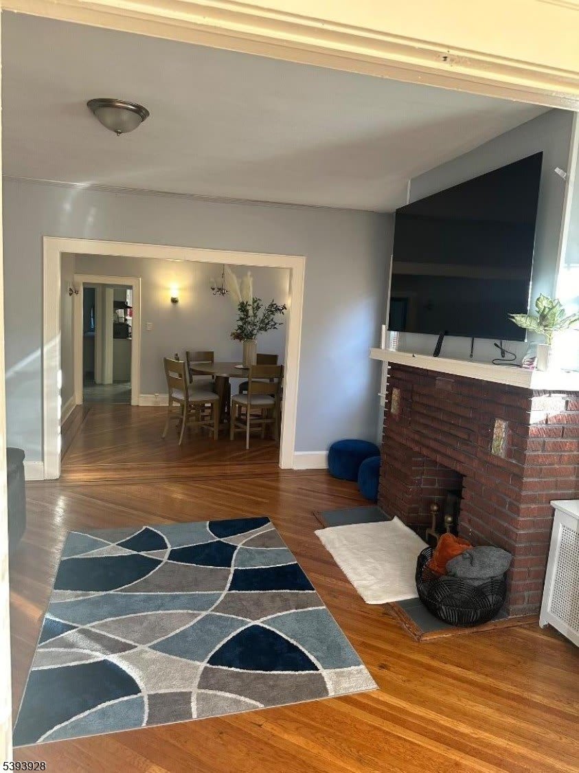 56 Monticello Ave – photo 2