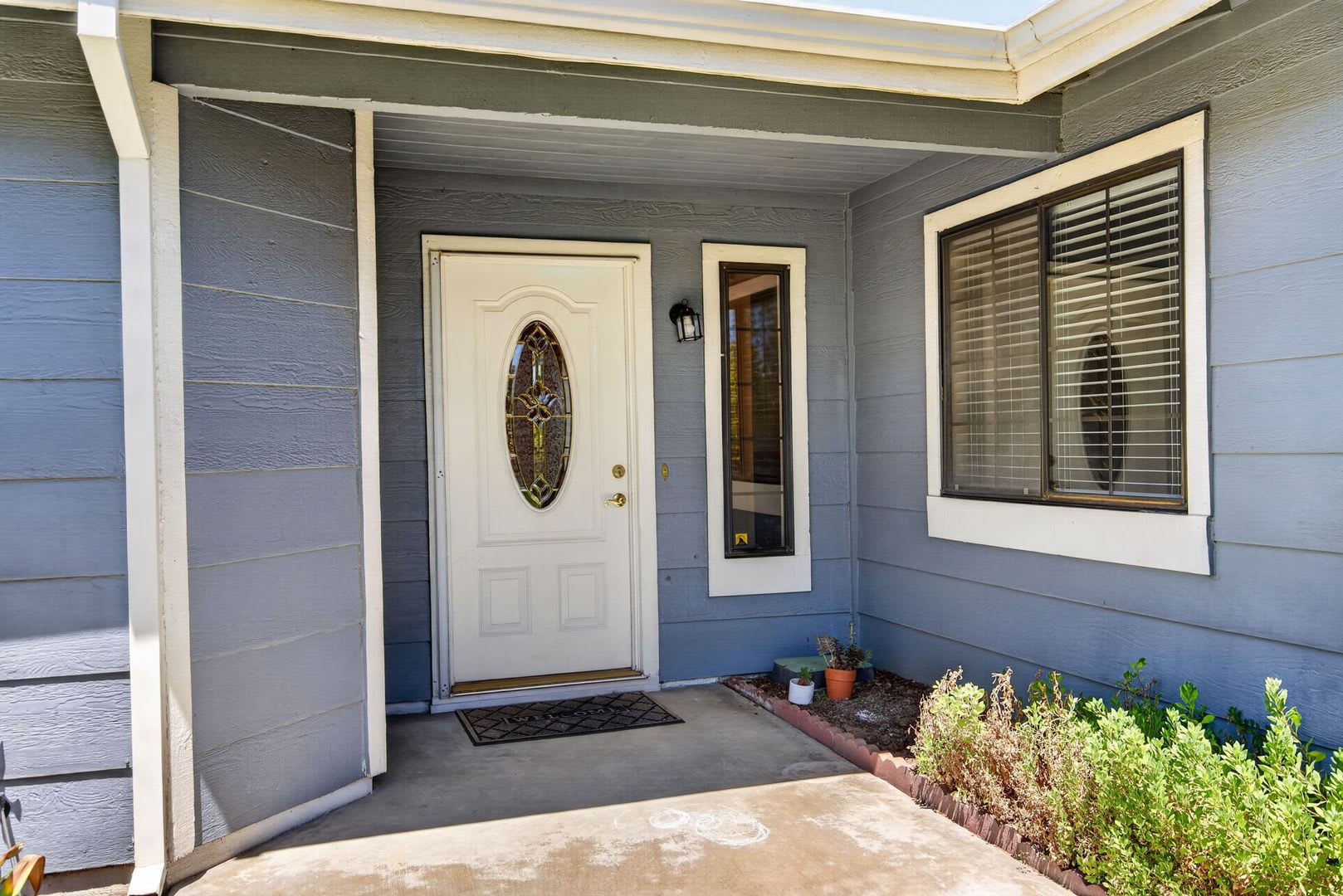 Charming Home Near Riverwalk Parkway – photo 5