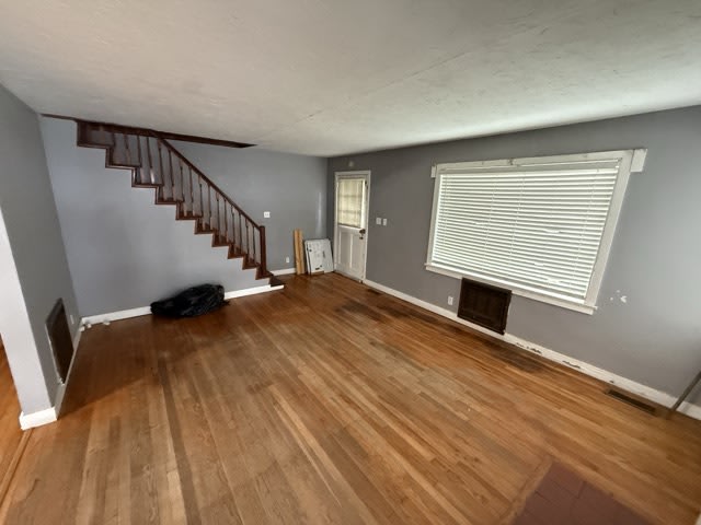 5336 Marion Avenue – photo 3