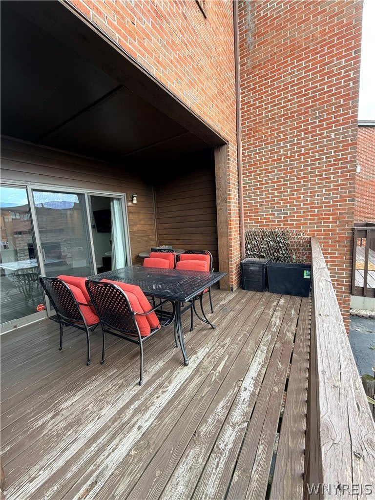 359 Lakefront Boulevard – photo 5