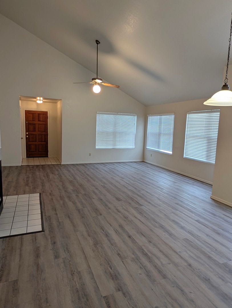 AVAILABLE NOW IN VAL VISTA LAKES!!! – photo 5
