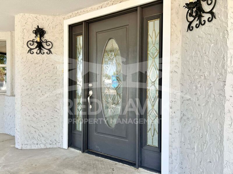 281 S California St – photo 4