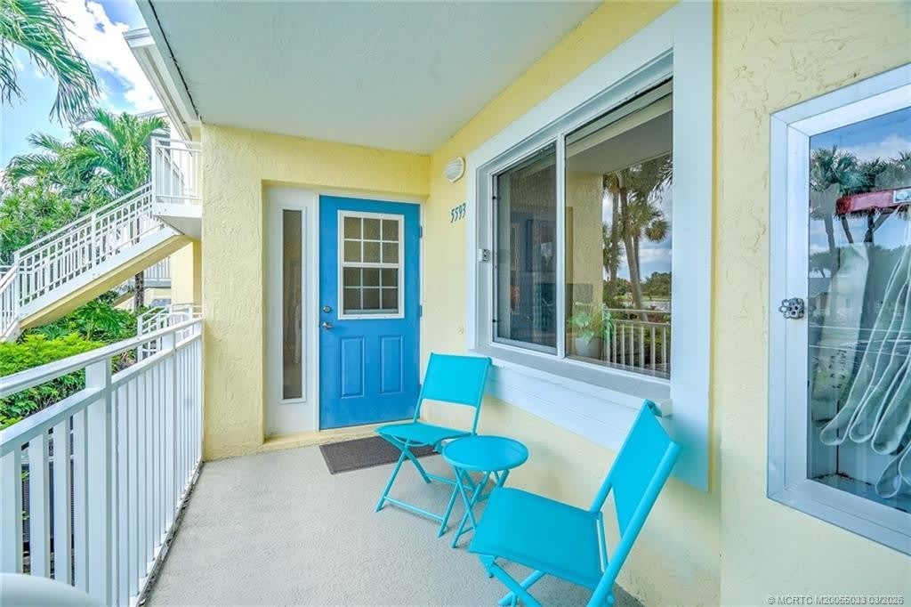5593 NE Gulfstream Way – photo 4