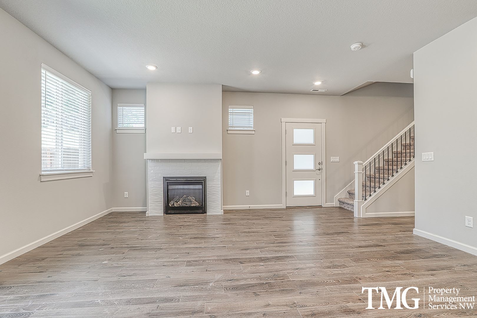 3 Bedroom, 2.5 Bath Townhome In Ridgefield! – photo 2