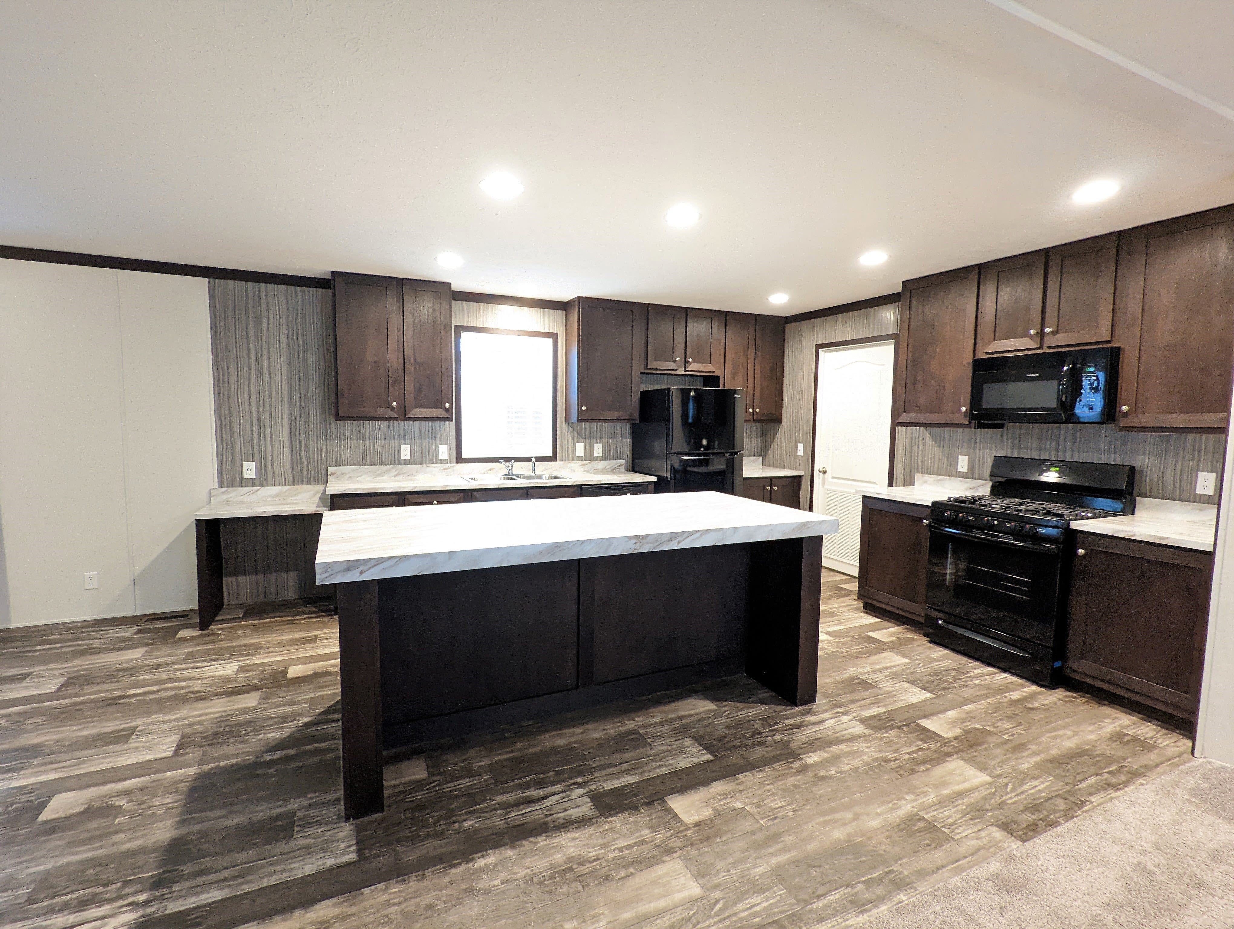 177 Daisy Drive – photo 2