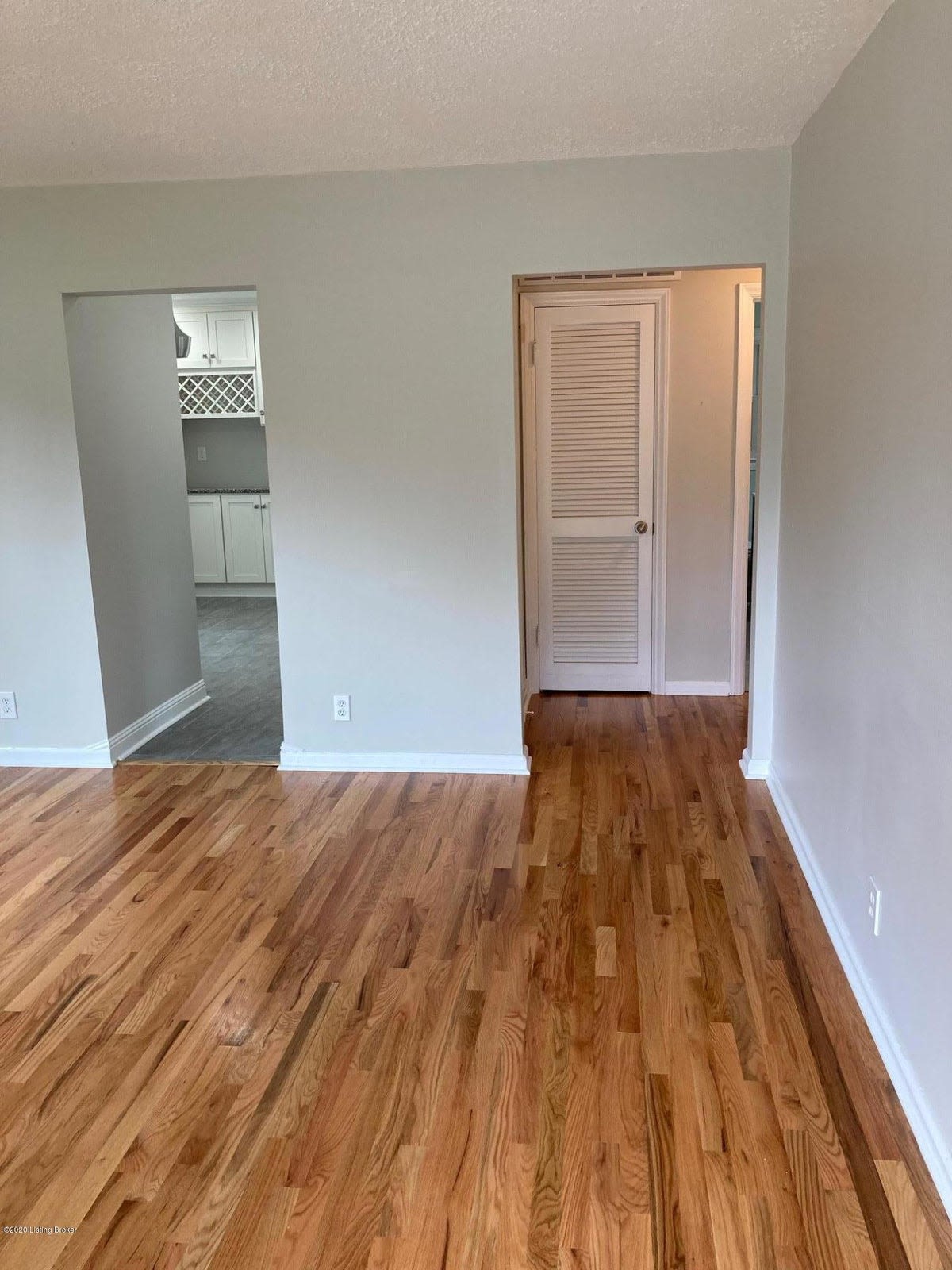 2510 Browns Lane – photo 3