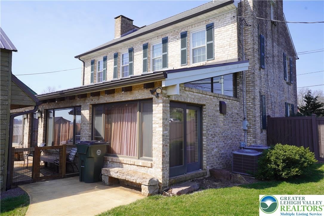 9020 Schantz Road – photo 2