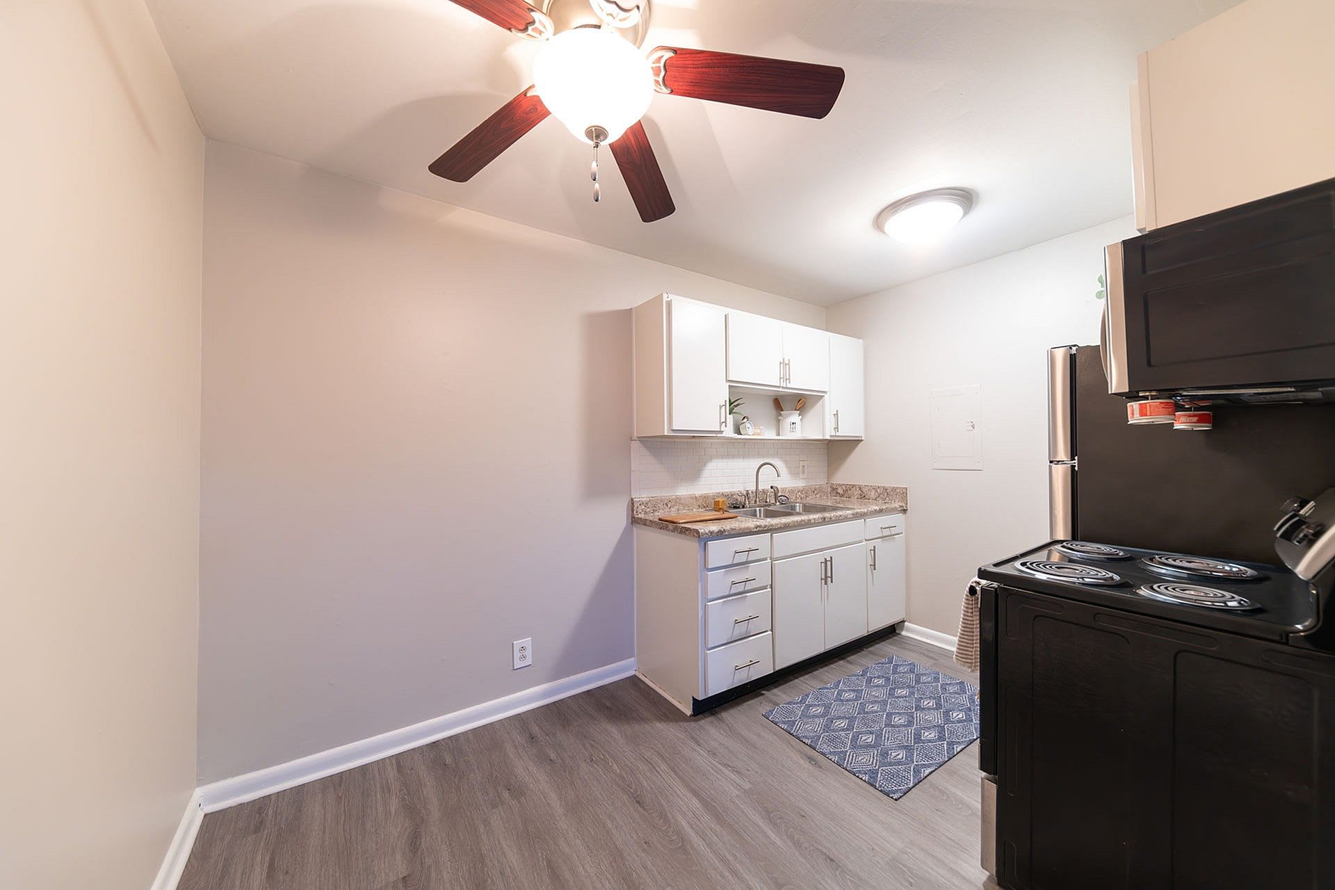 Condos at the Villager – photo 1