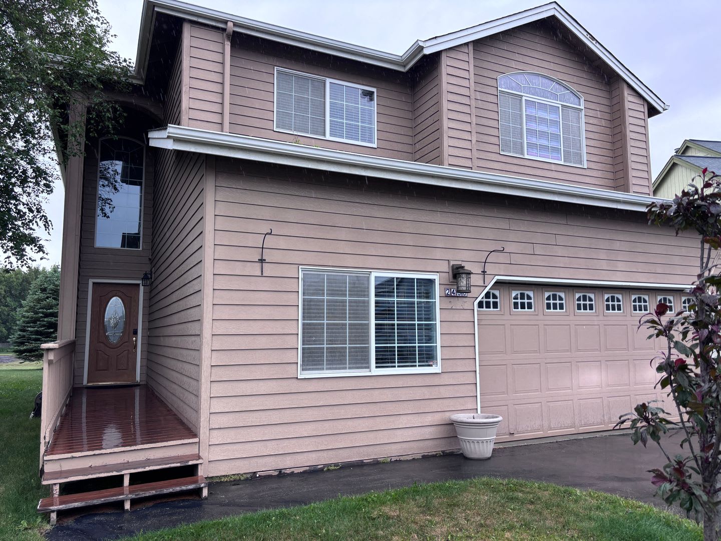 Beautiful South Anchorage Home – photo 1