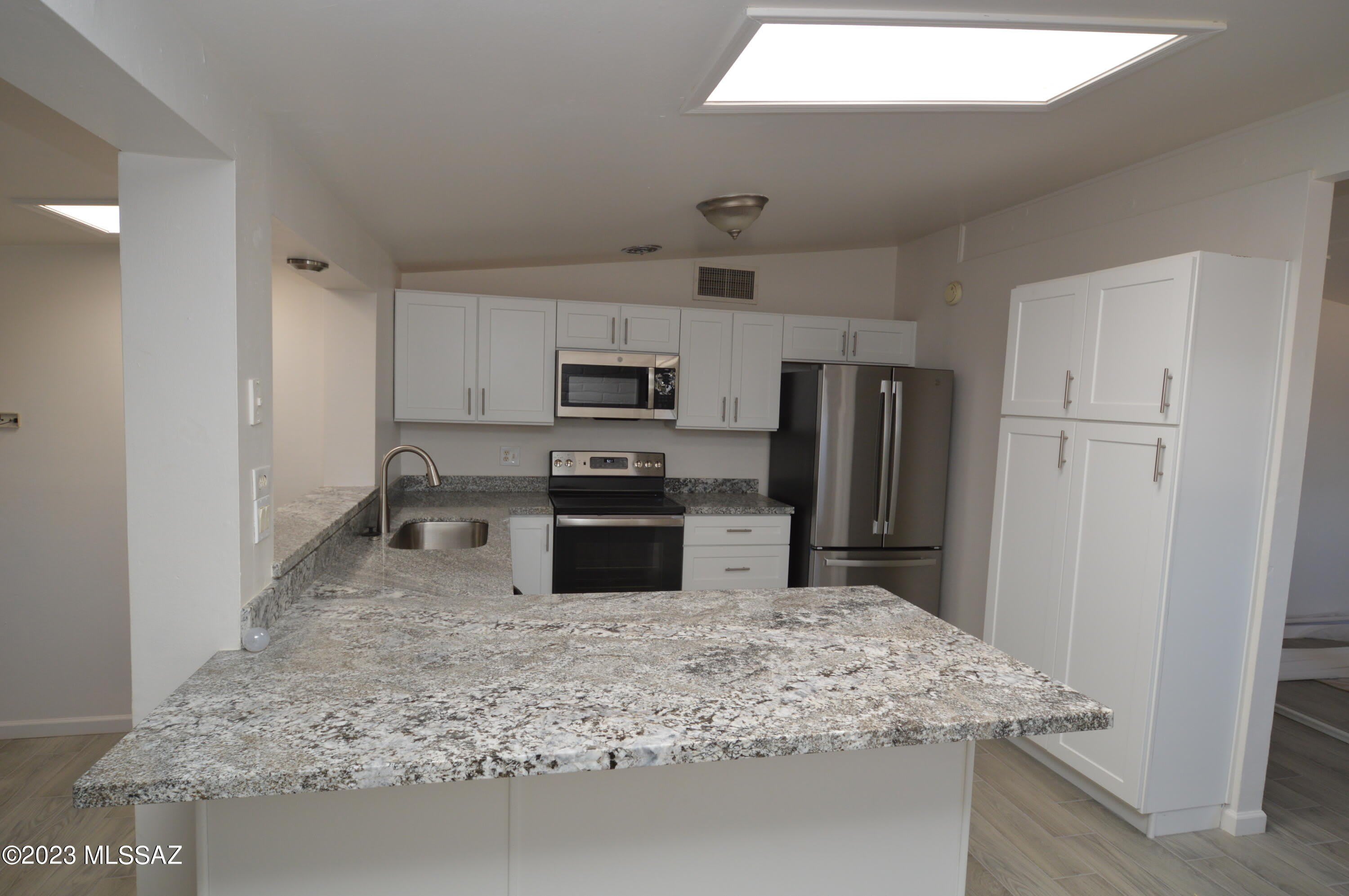 7118 E Elbow Bay Drive – photo 5