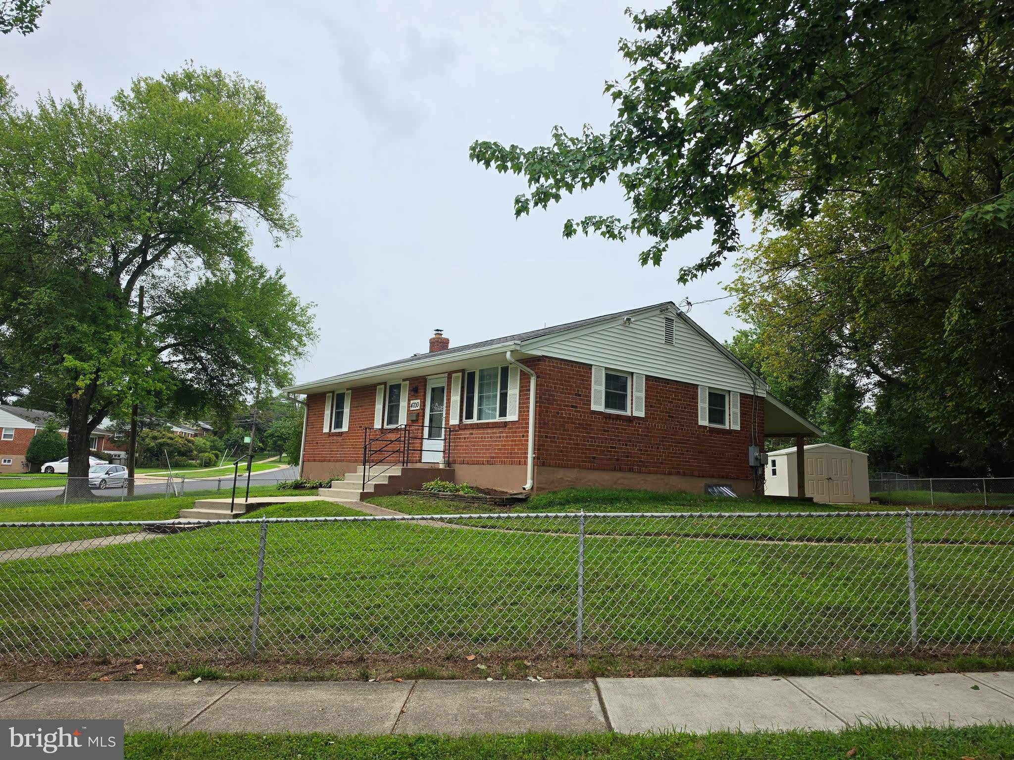 4700 RED FOX Road – photo 1