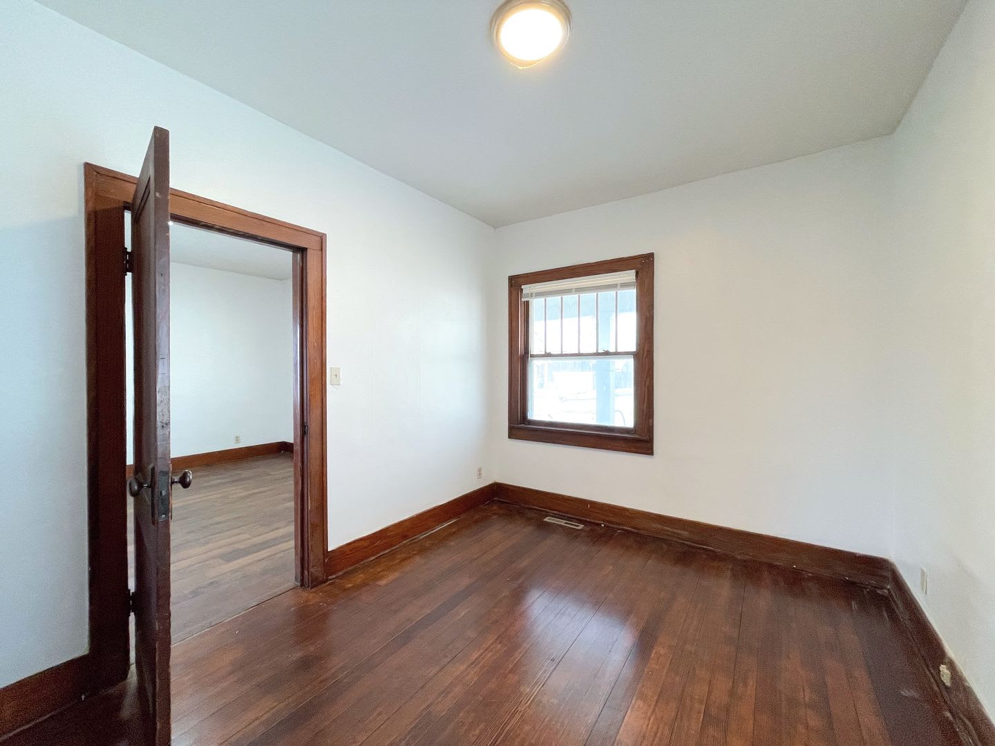 2 Bedroom 1 Bathroom Home – photo 5