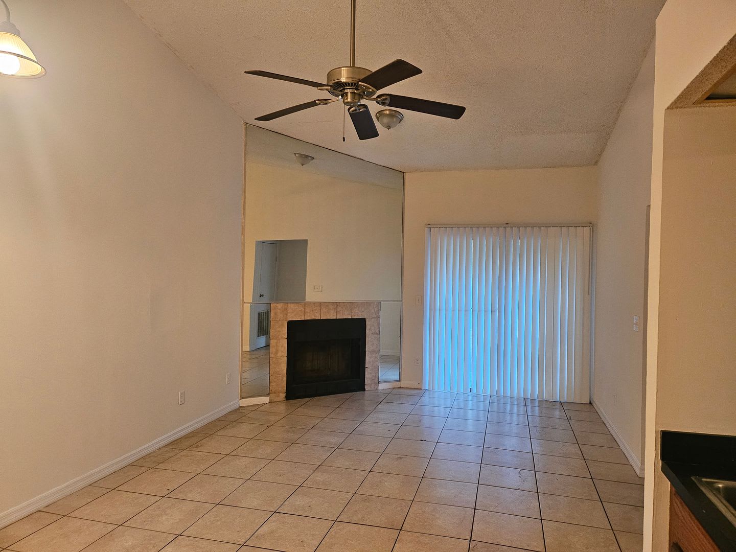 $995.00 – photo 4