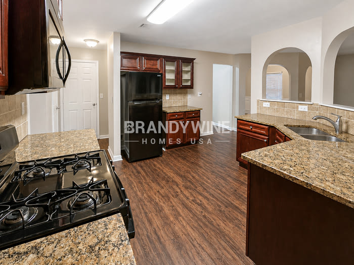 6877 Estepona Street – photo 5