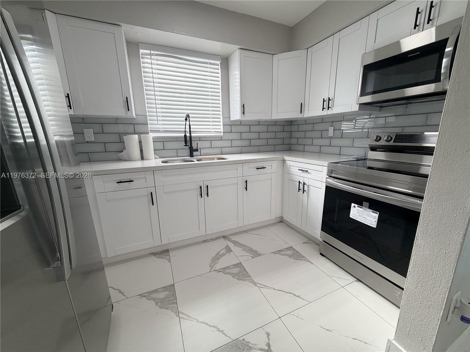 508 East 23rd Street – photo 2