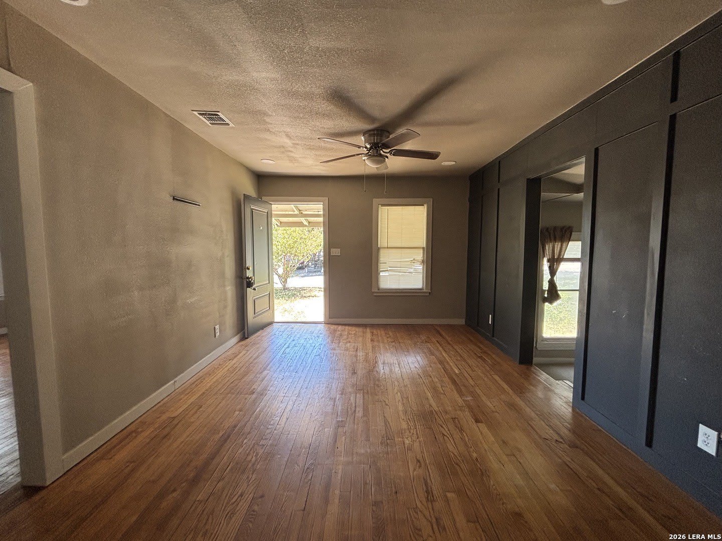 1615 Lee Hall – photo 4