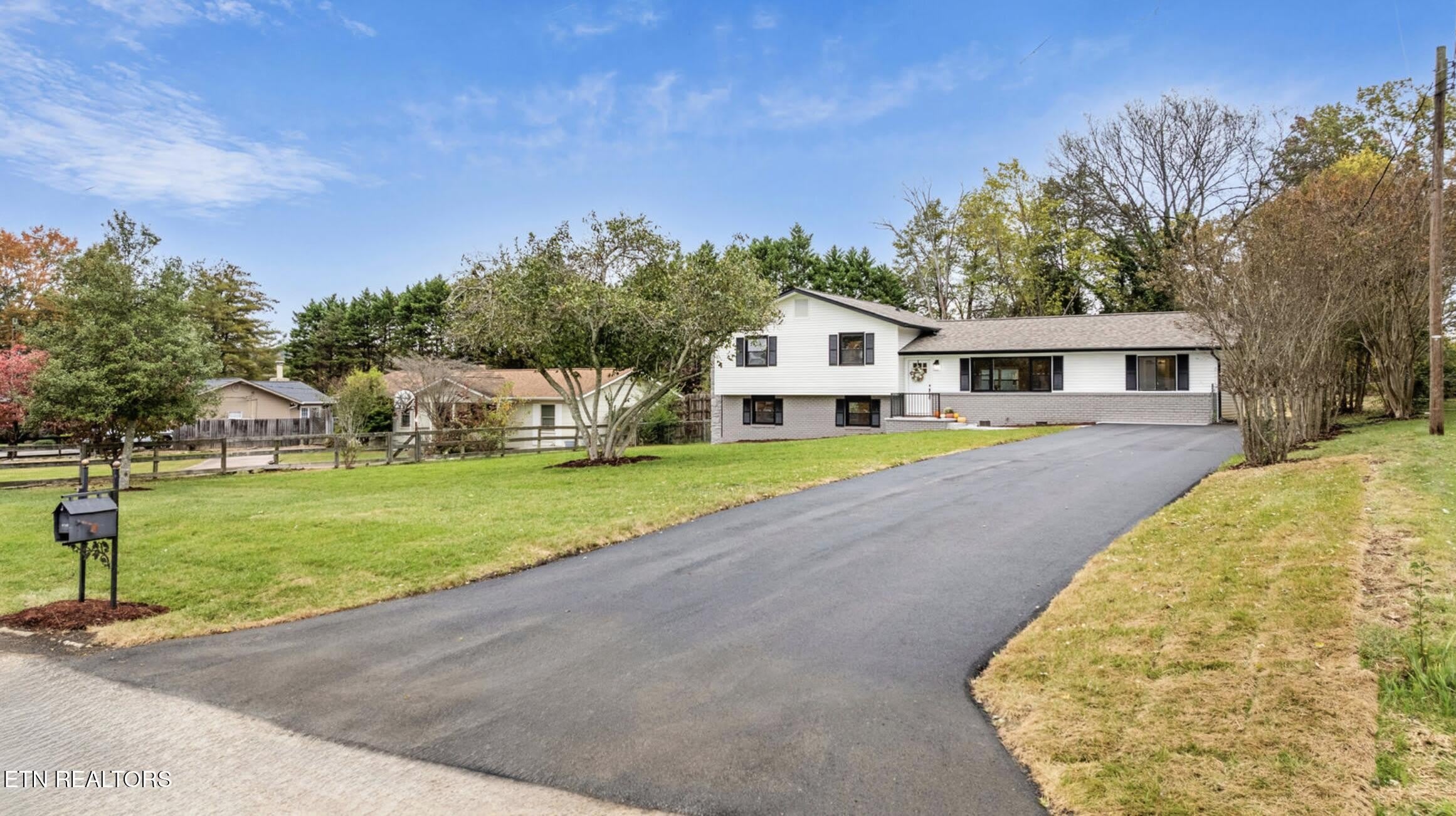 6741 Heatherbrook Drive – photo 3