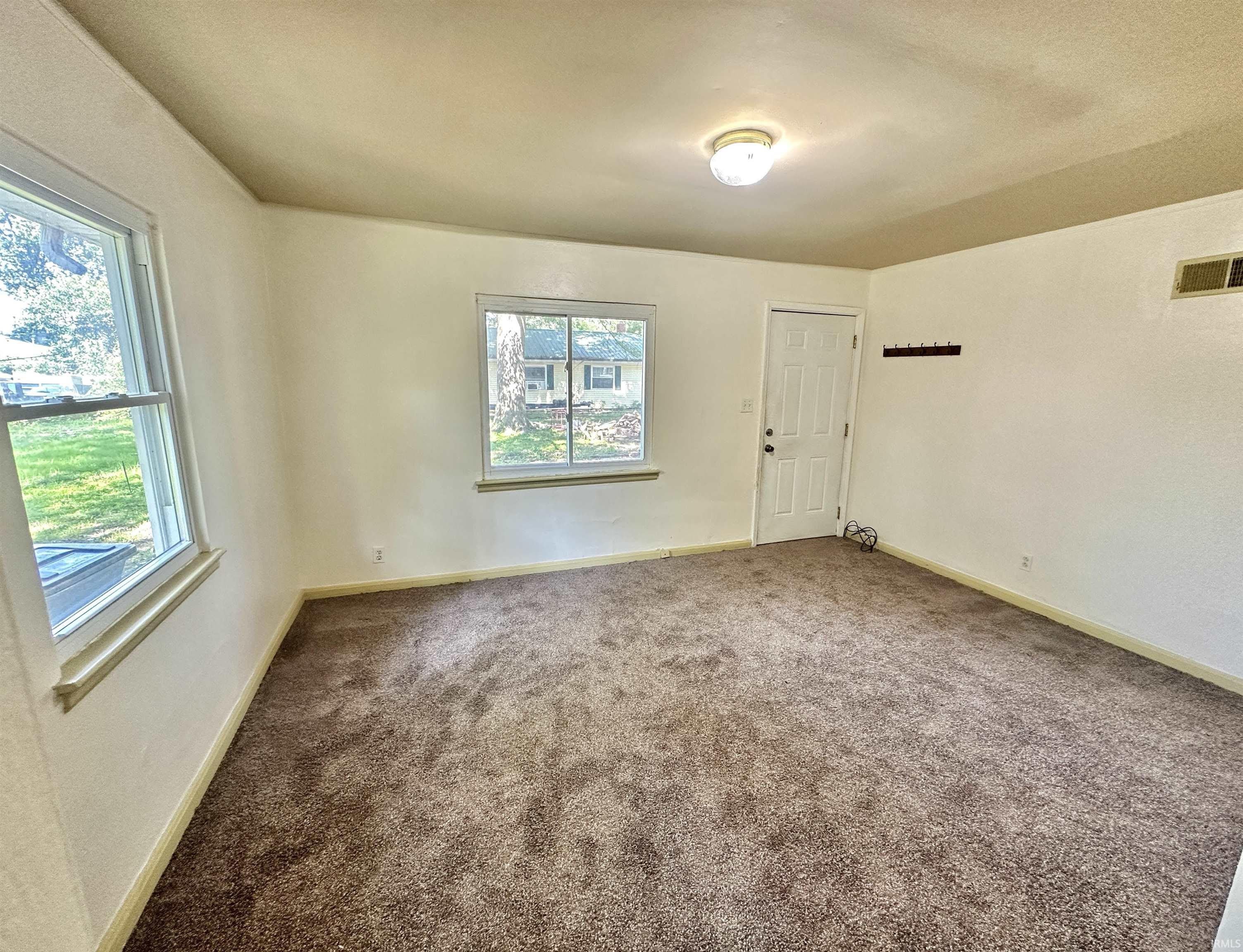 1901 Conlin Avenue – photo 5
