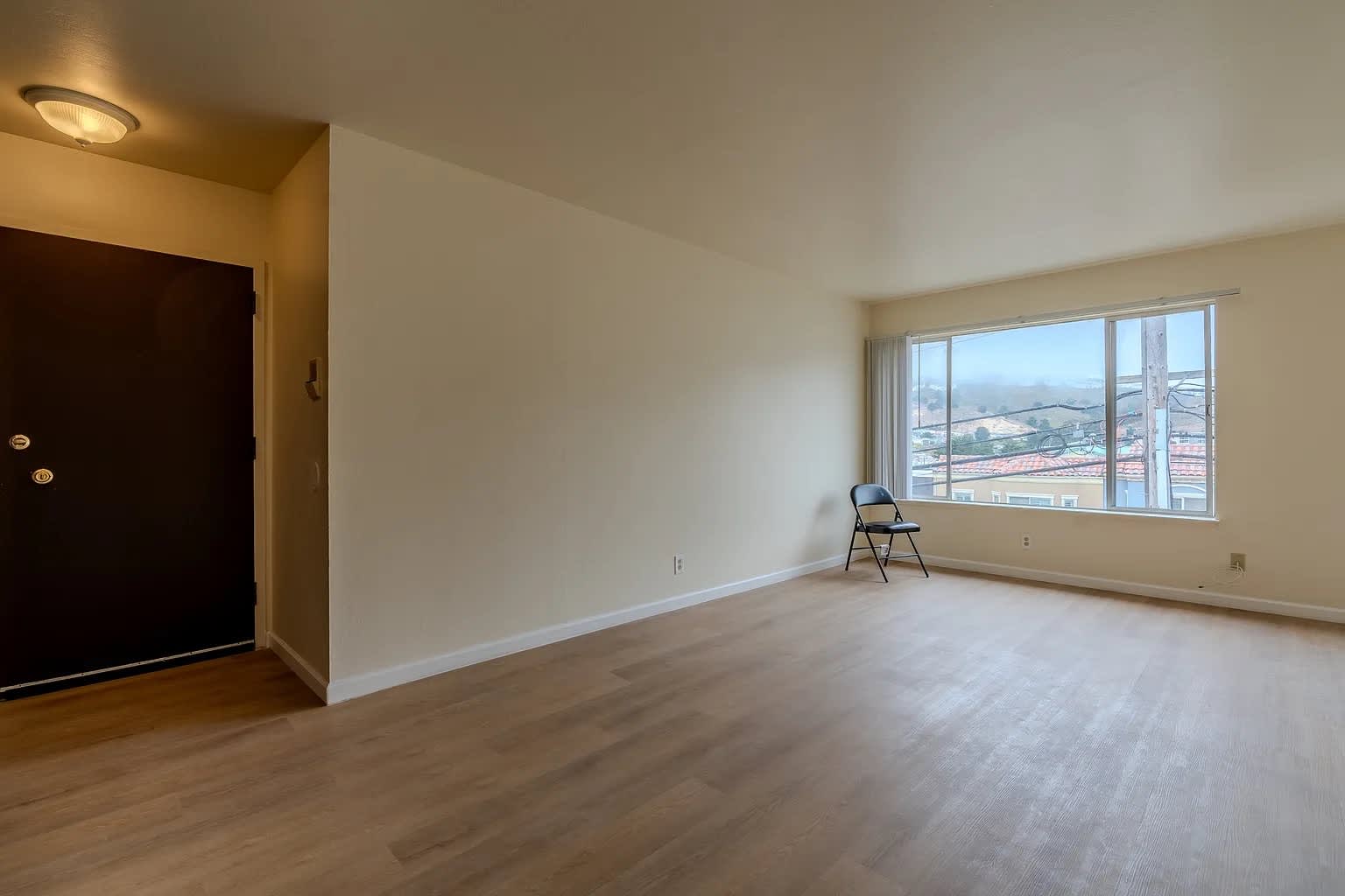 580 Lisbon St – photo 5