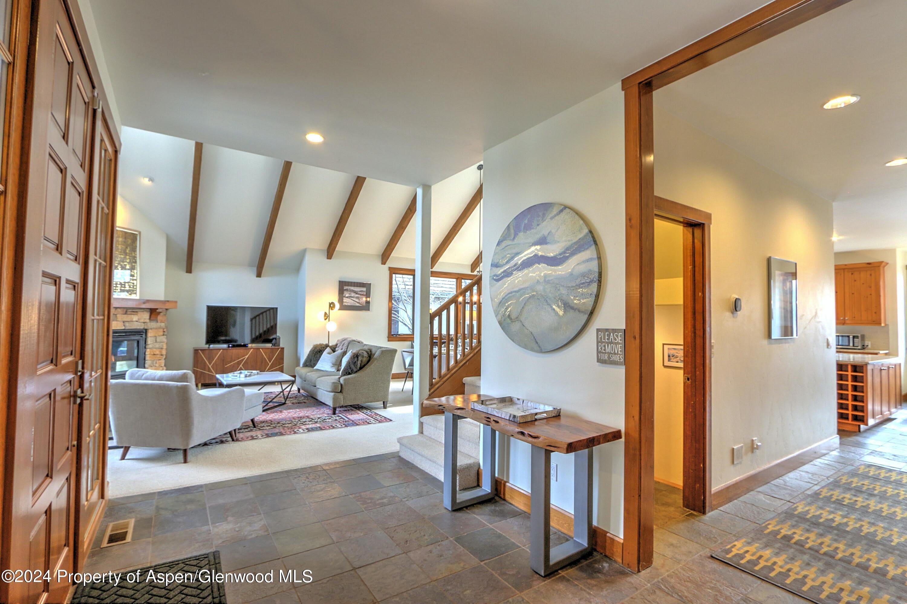 408 Settlement Lane – photo 2