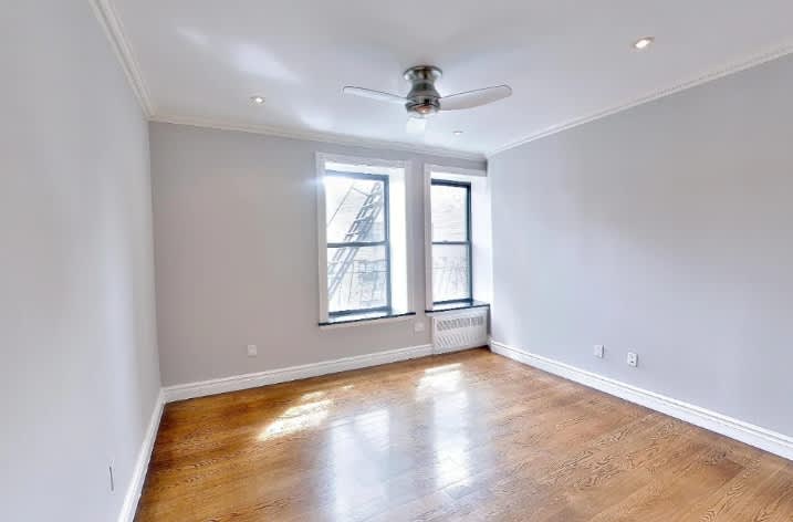 145 Ridge St – photo 4