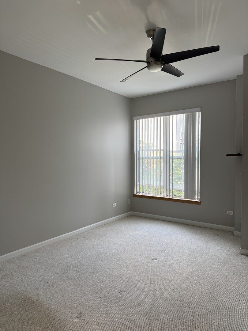 647 N Green Street – photo 5