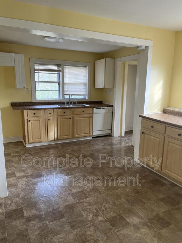 2324 Treadwell Road – photo 3