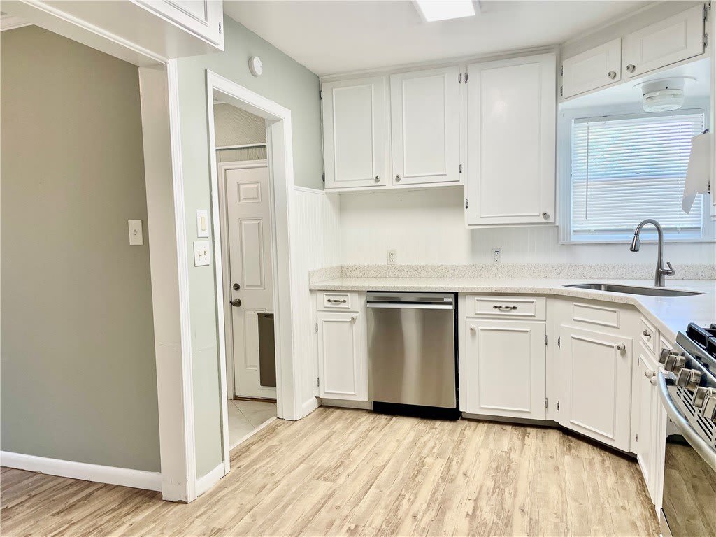 1006 Collingswood Drive – photo 2