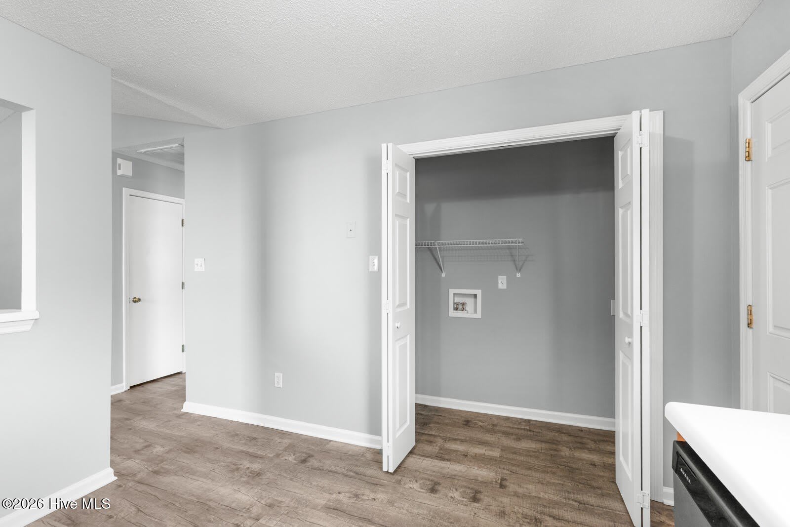 988 W Pueblo Drive – photo 5