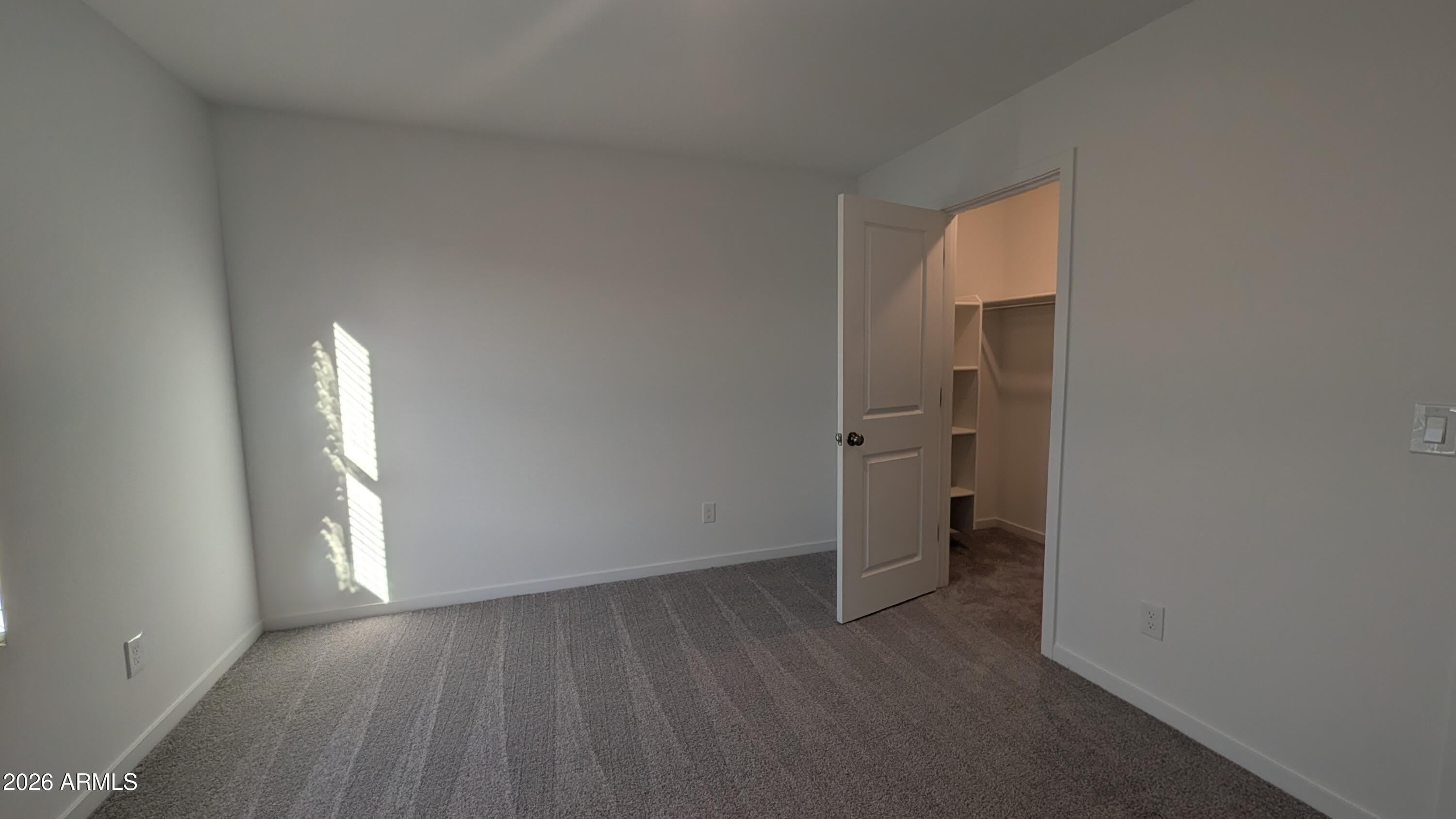 334 W PARK VIEW Lane – photo 2