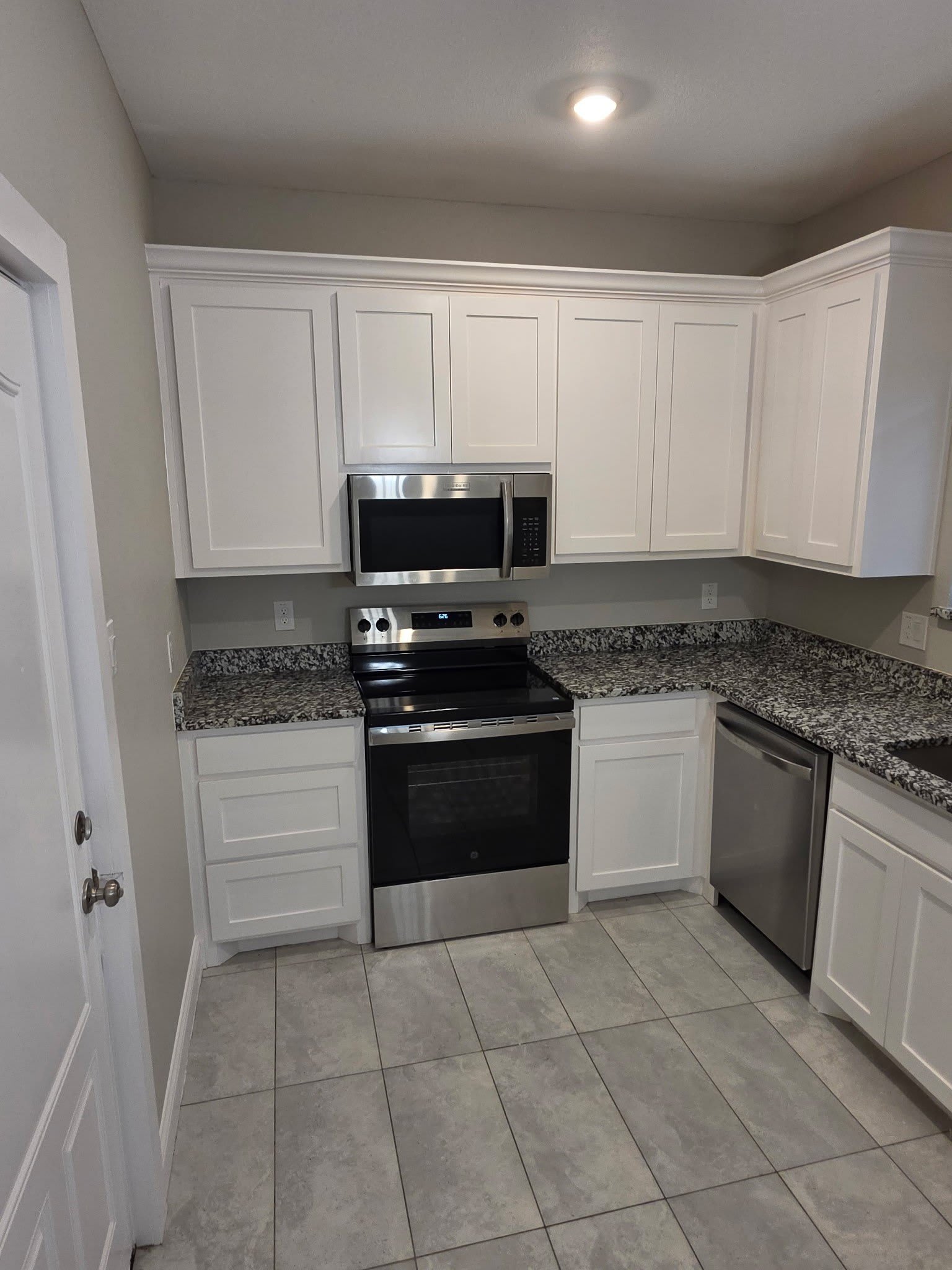 1103 E 12Th Avenue – photo 5