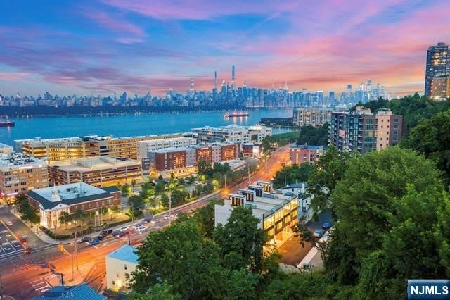 8824 Churchill Road – photo 1