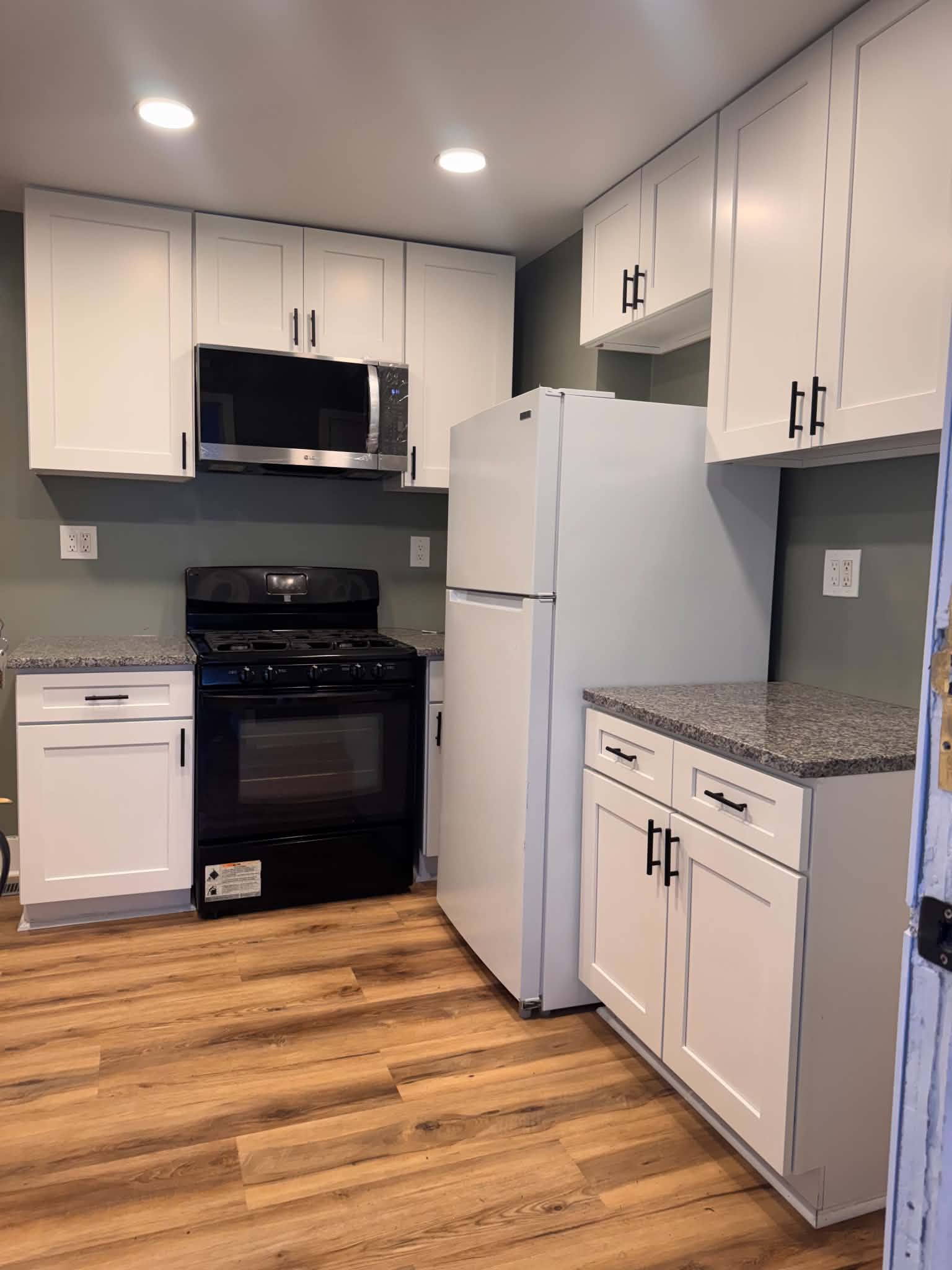 437 W Main St – photo 2