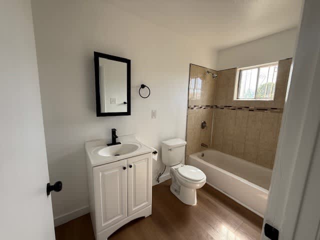 1946 1 2 E 112Th St – photo 4