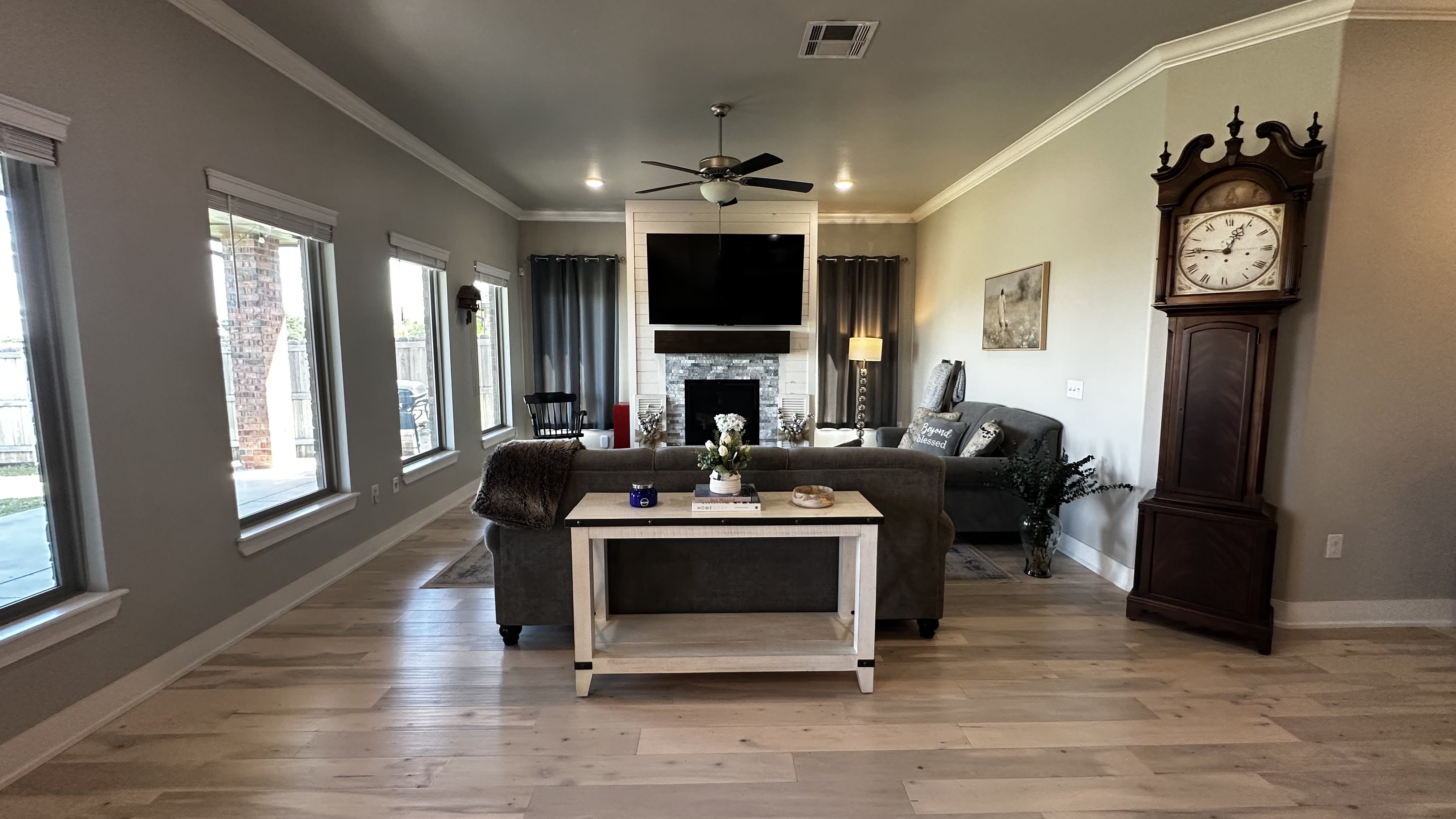 923 Stonebridge Vlg Dr – photo 2