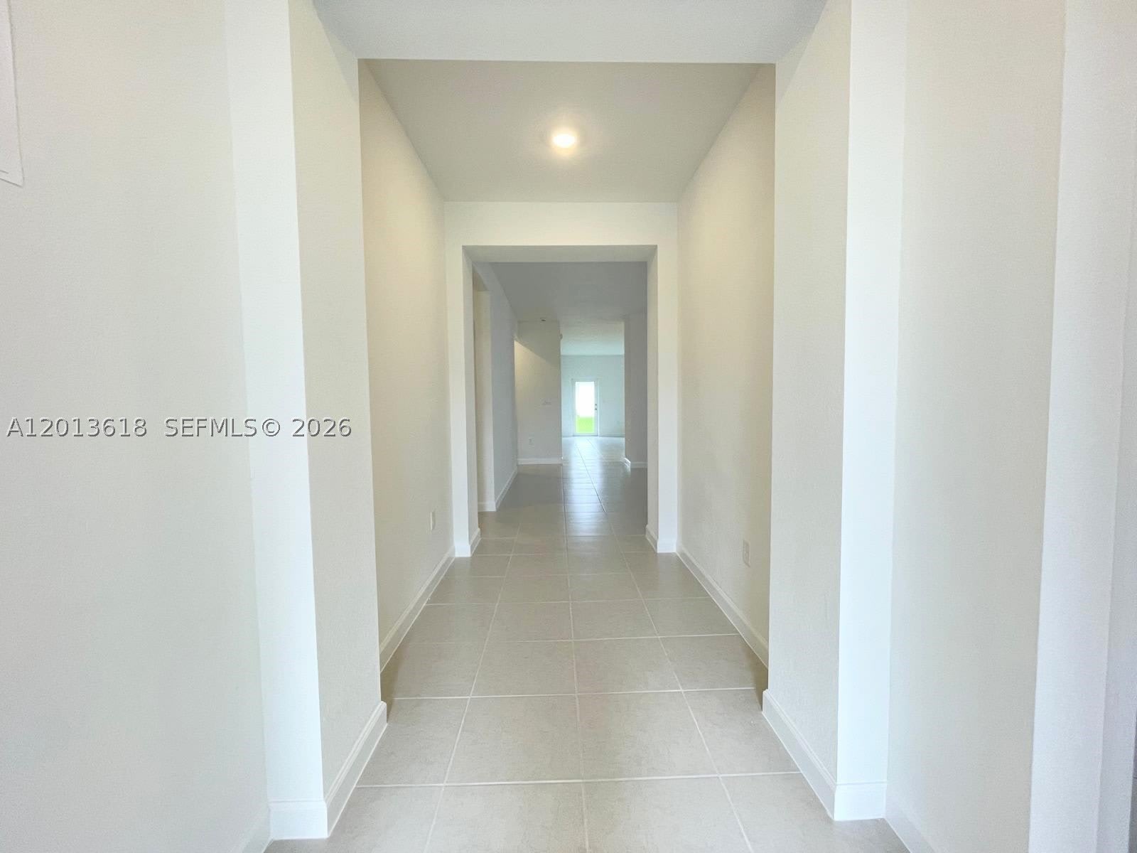 863 SE 26th Ter – photo 4