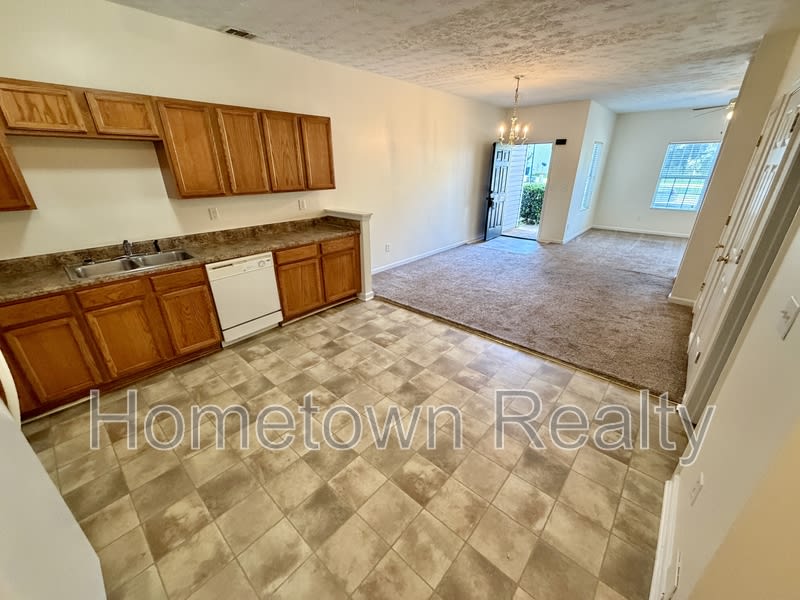 2510 Marlin Drive – photo 2