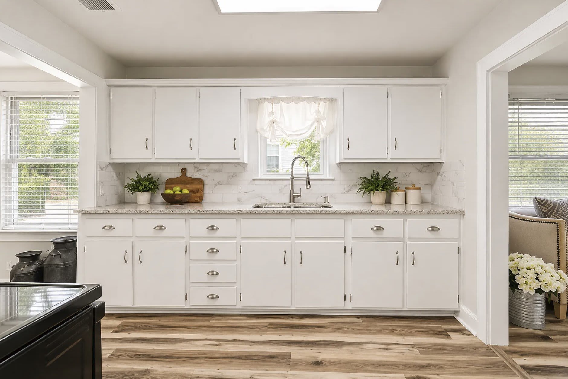 131 E Hull Street – photo 2