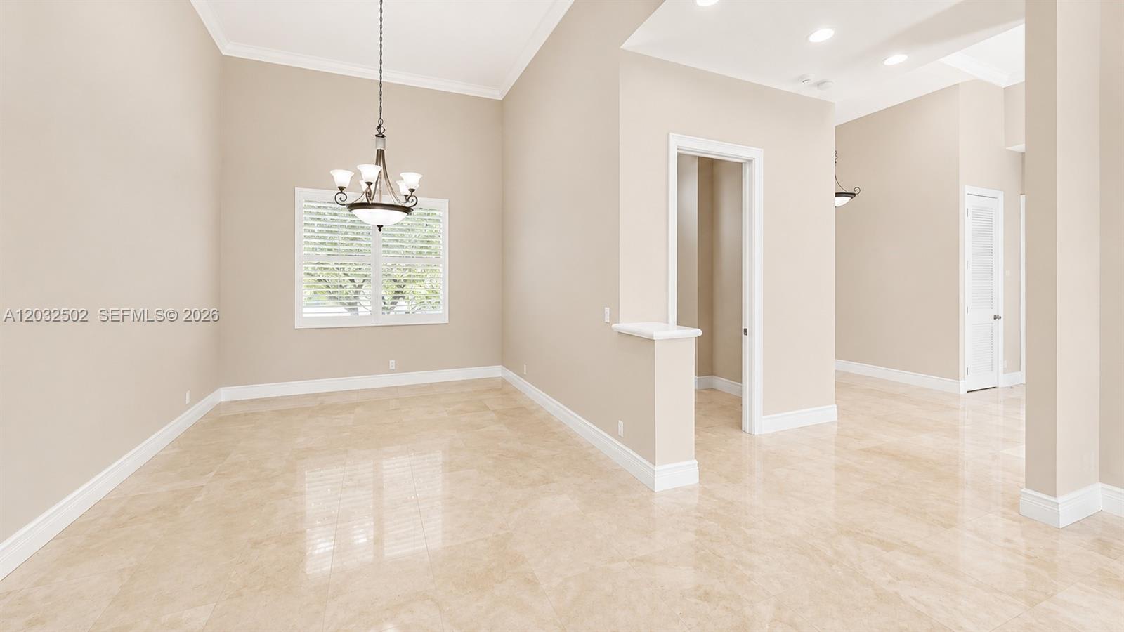 5751 Southwest 59th Place – photo 4