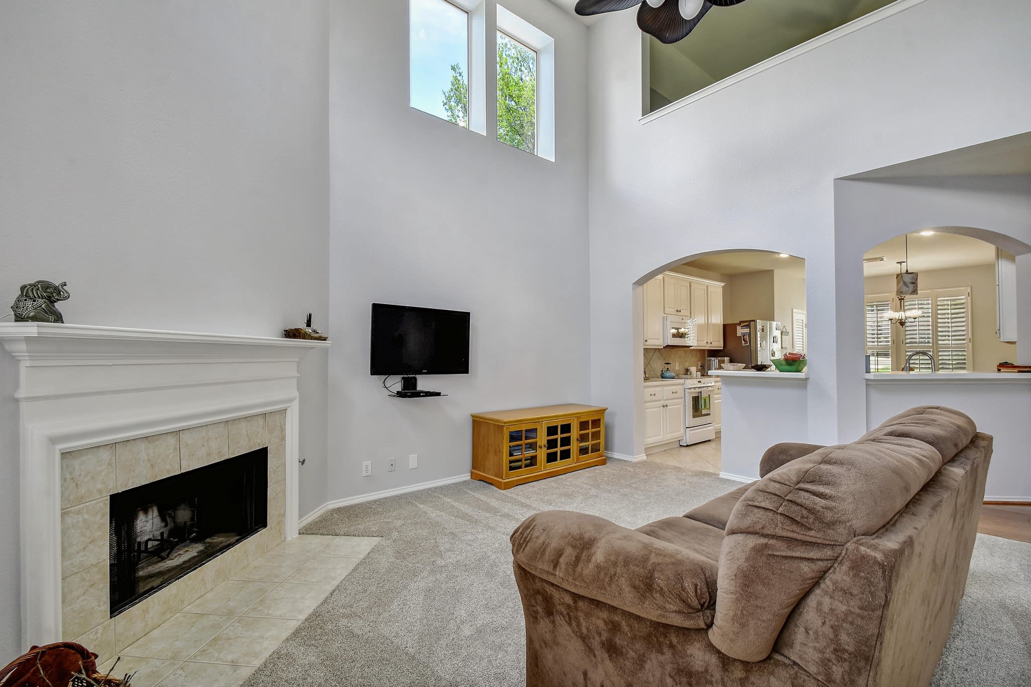 21715 Prospect Hl – photo 4
