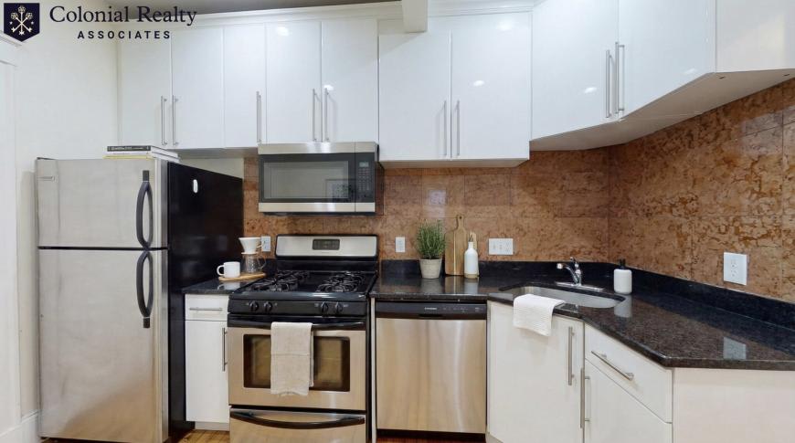 65 Babcock St – photo 3