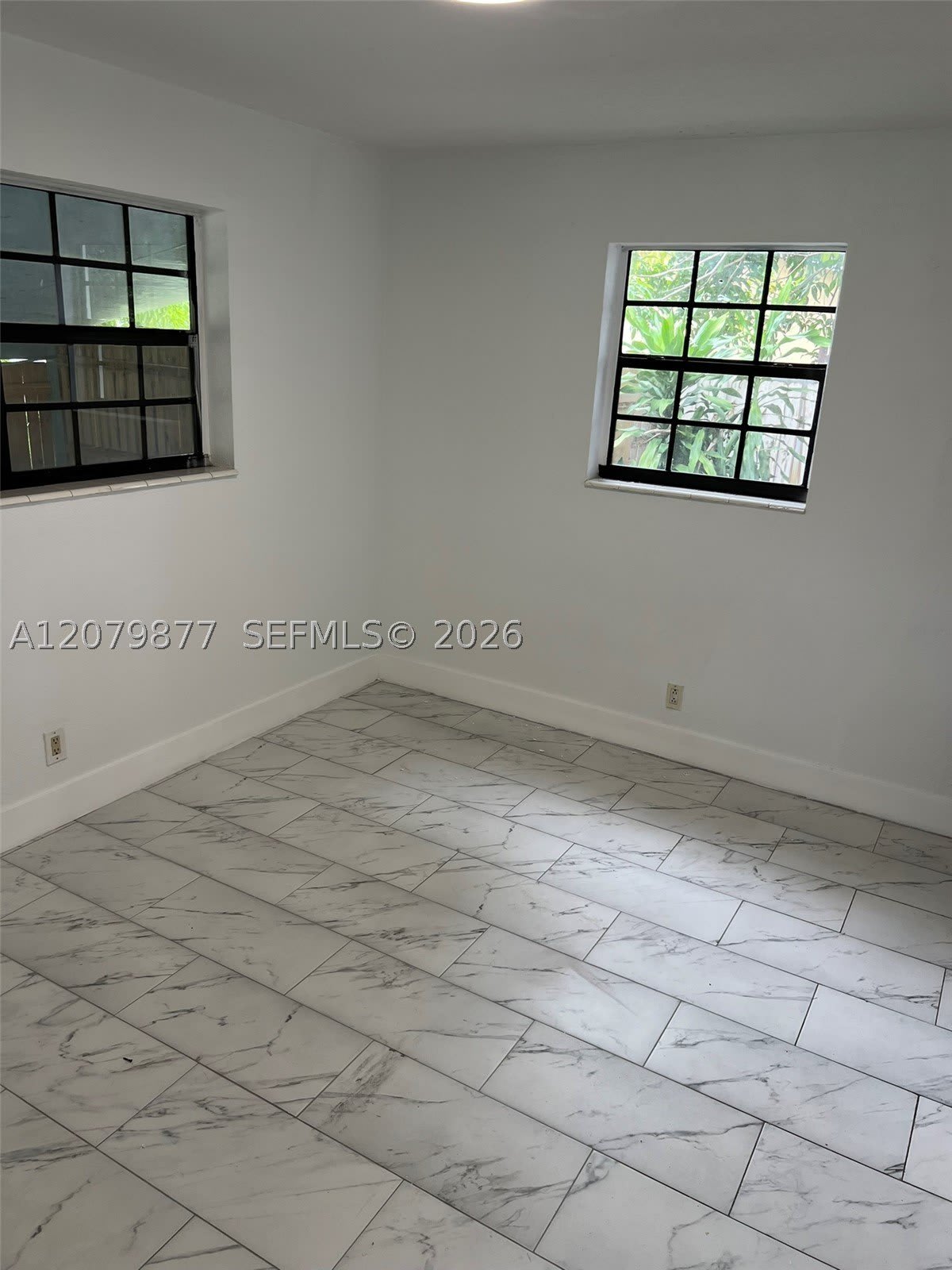 4421 NW 33rd St – photo 3