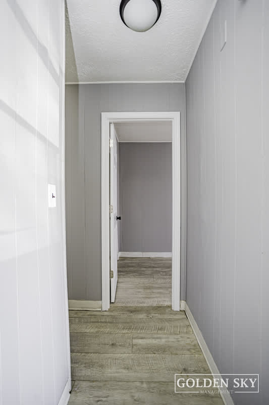 6318 E Piccadilly Rd – photo 5