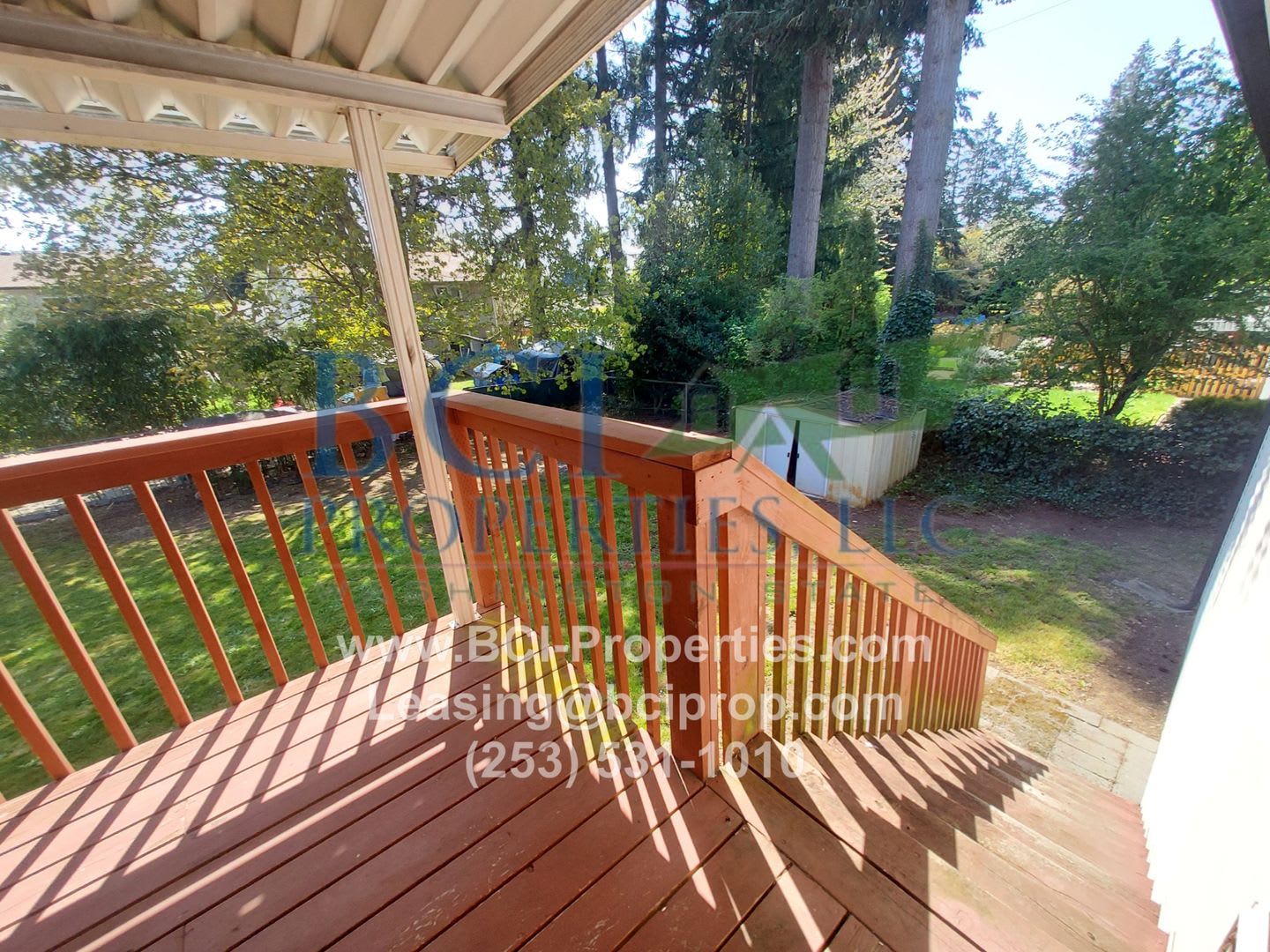 Beautiful 4 Bedroom/ 3 Bath Home close to Sunnyside Beach Park/ JBLM/ Fort Steilacoom! – photo 4