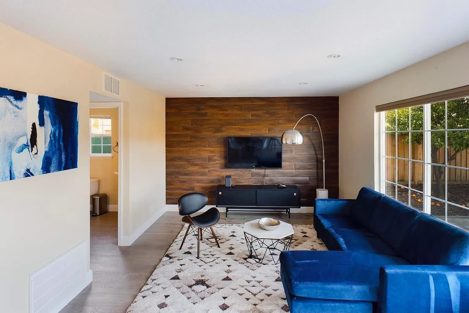 4841 Cheryl Court – photo 1