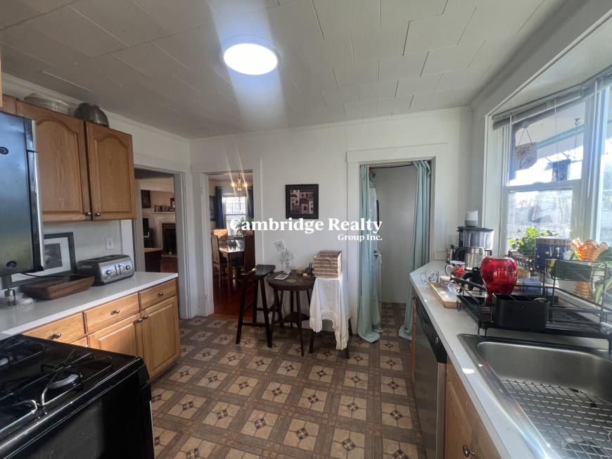 10 Townsend Rd. – photo 3