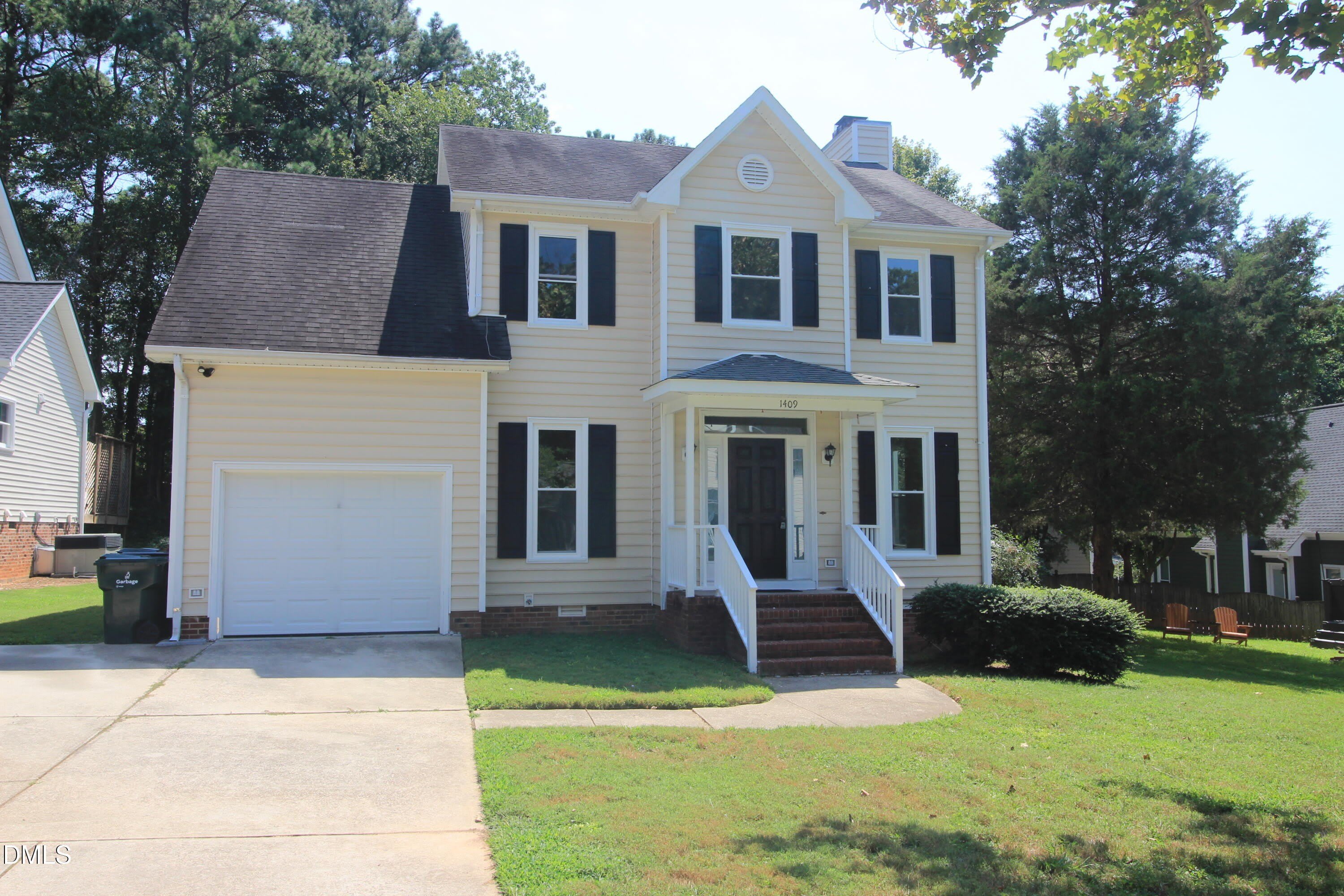 1409 Opal Court – photo 1