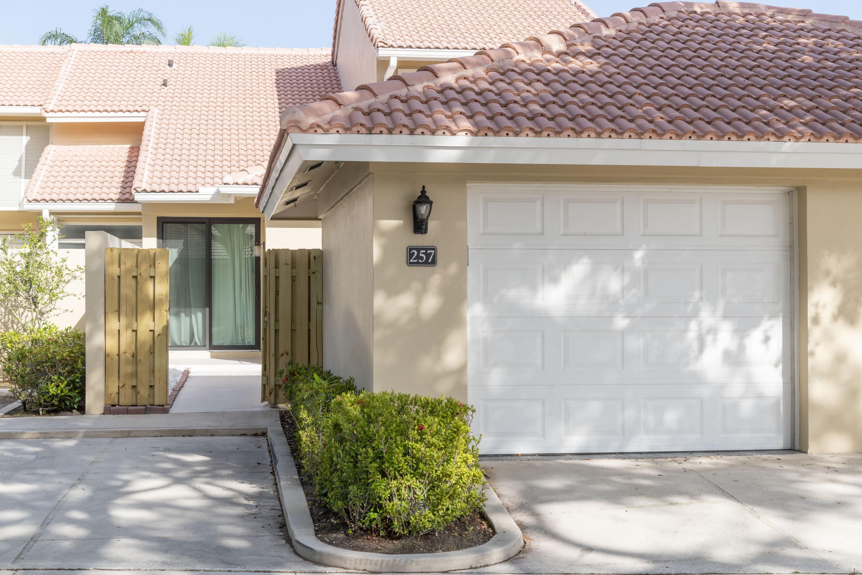 257 OLD MEADOW Way – photo 4