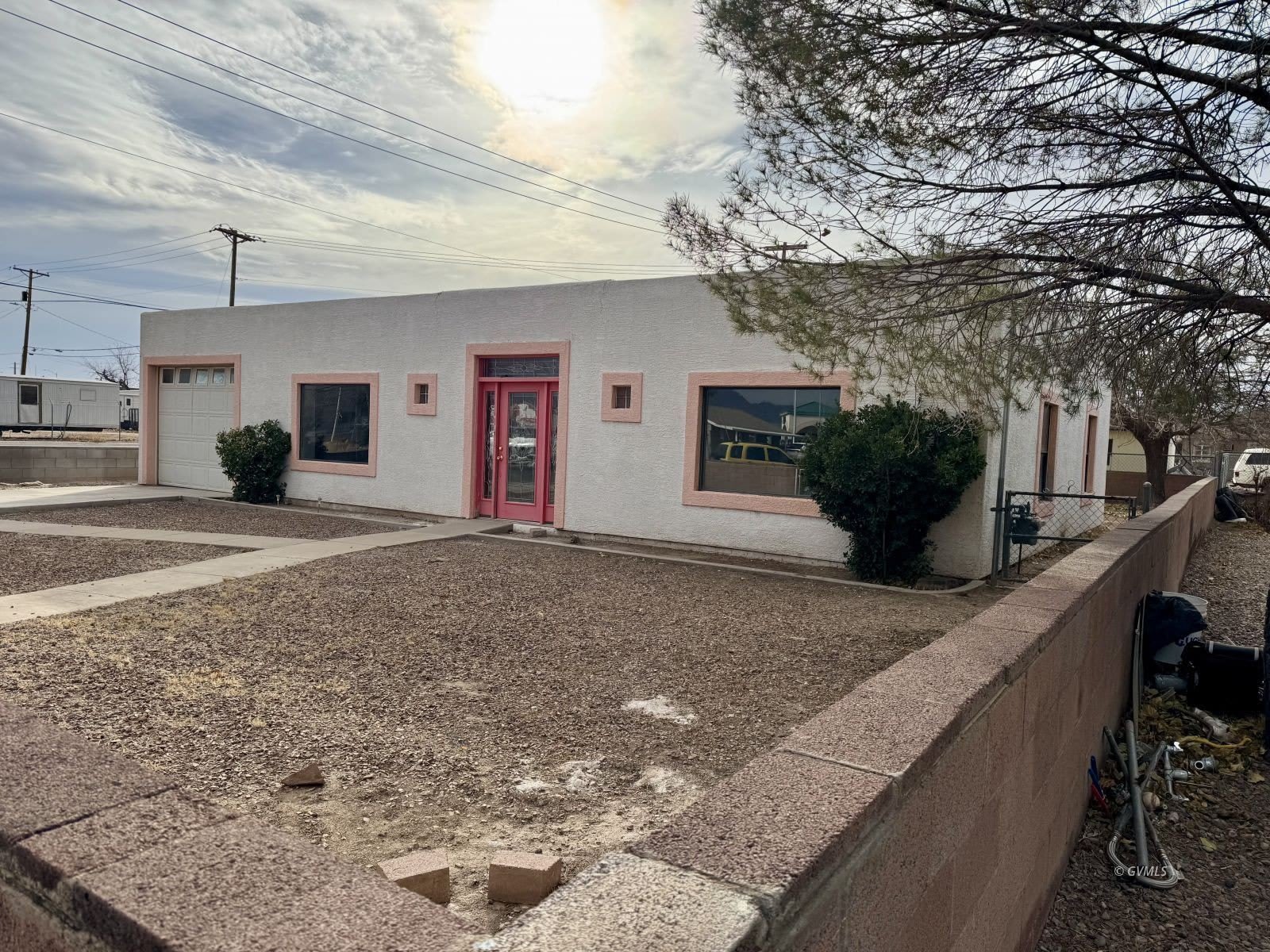 419 E 7Th St – photo 3